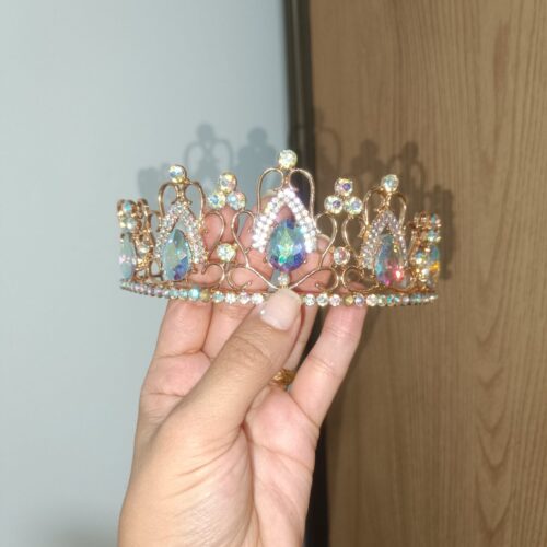 Corona Carlota Dorada