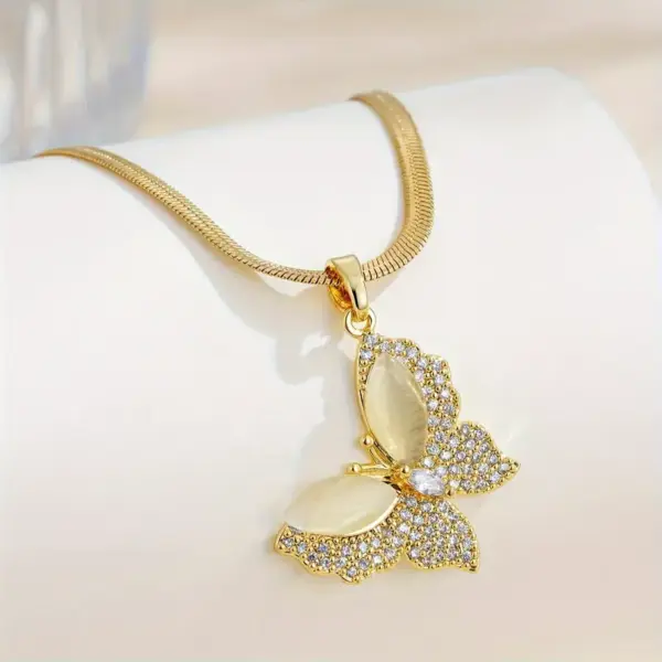 Collar de Mariposa ACERO