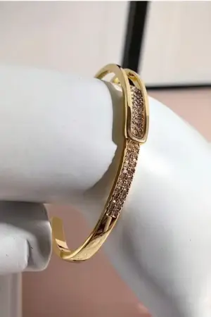Brazalete dorado