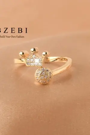 Anillo de corona elegante y minimalista
