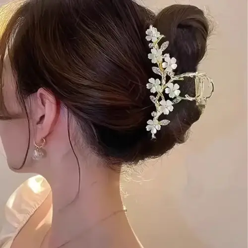 Pinza de pelo floral