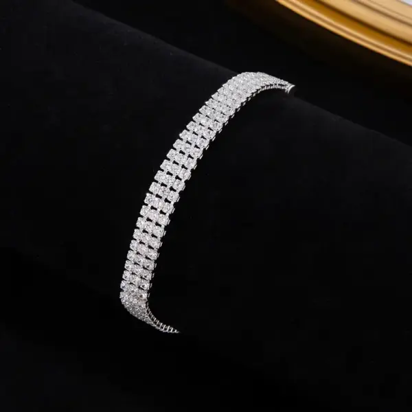 Pulcera strass tres lineas ajustable - Imagen 6