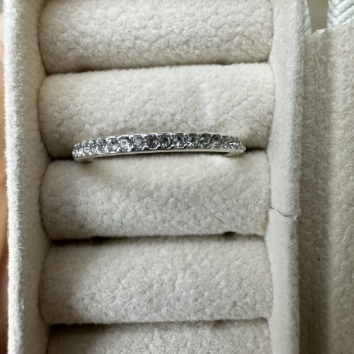 Anillo Elegante de plata S925 (Talle 8)