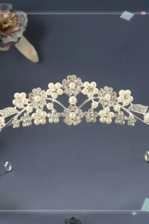 Corona Flor de perla