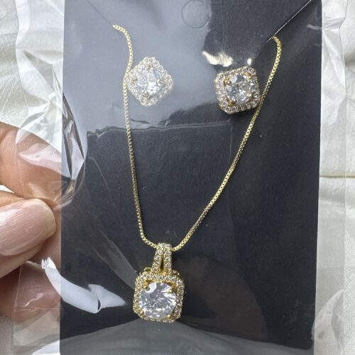 Conjunto de joyería