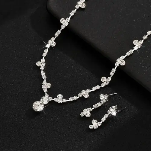 Conjunto de joyeria stras
