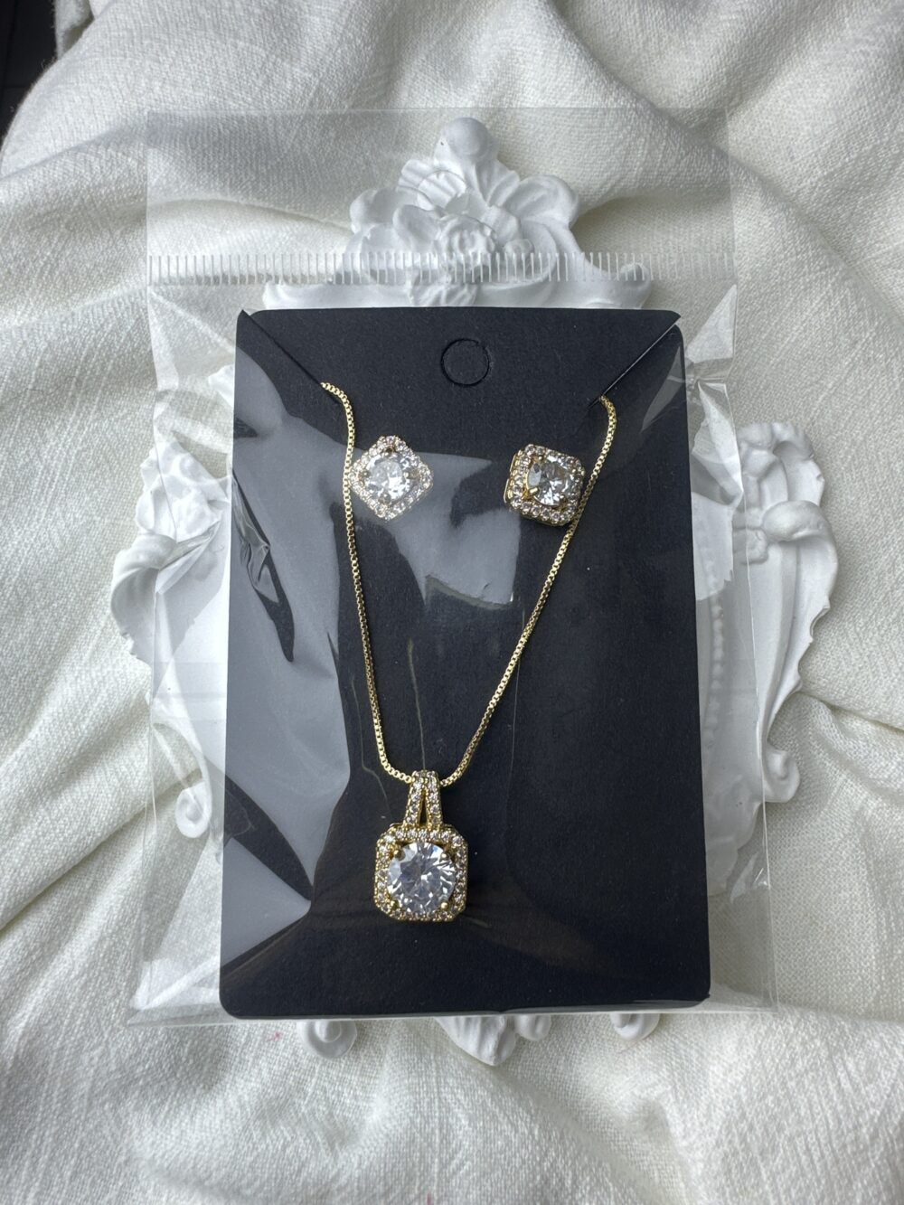 Conjunto de joyería - Imagen 2