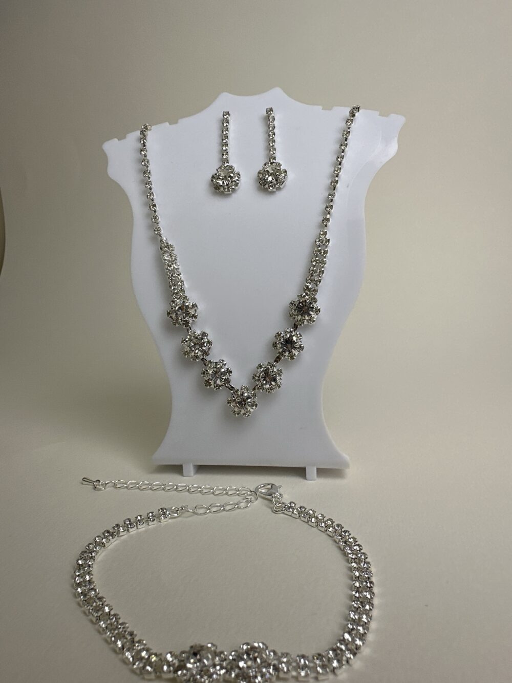 Conjunto de joyeria  strass - Imagen 3