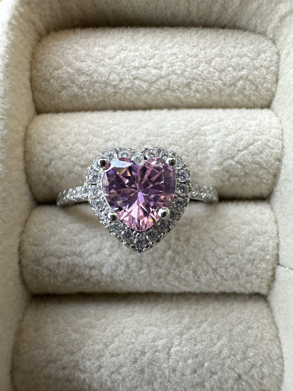 Anillo corazón de plata S925 (Talle 6)