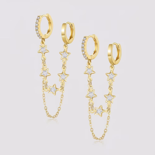 Set de Aros Laura chapados en oro con estrella y borla de circonia