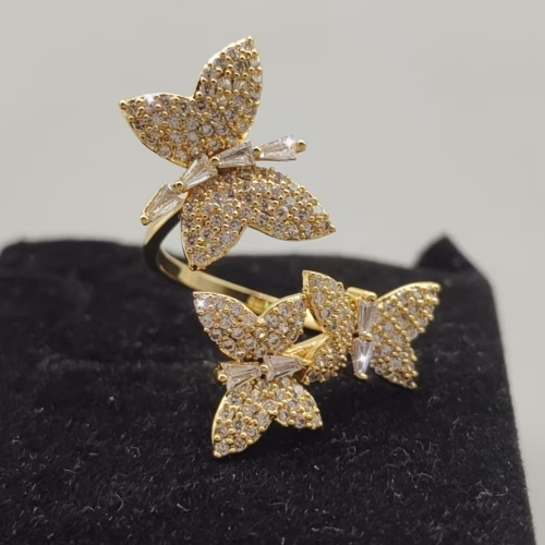 Anillo Triple Mariposa (Dorado)