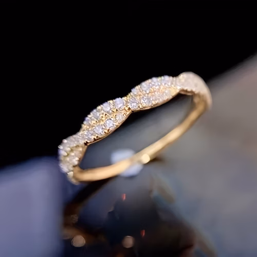 Anillo Dorado Atena Zirconias Brillantes (Talle 7)