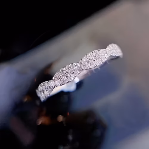 Anillo plateado Atena Zirconias Brillantes (Talle 10)